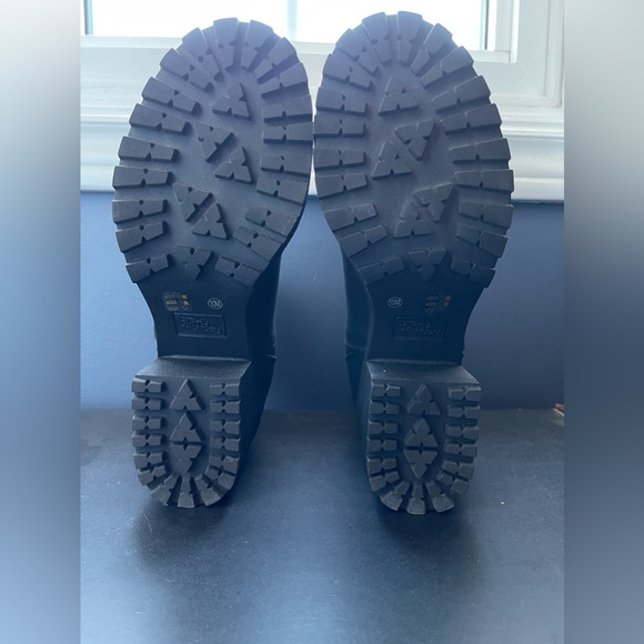 Dirty Laundry Heel Boots - Picture 6 of 6